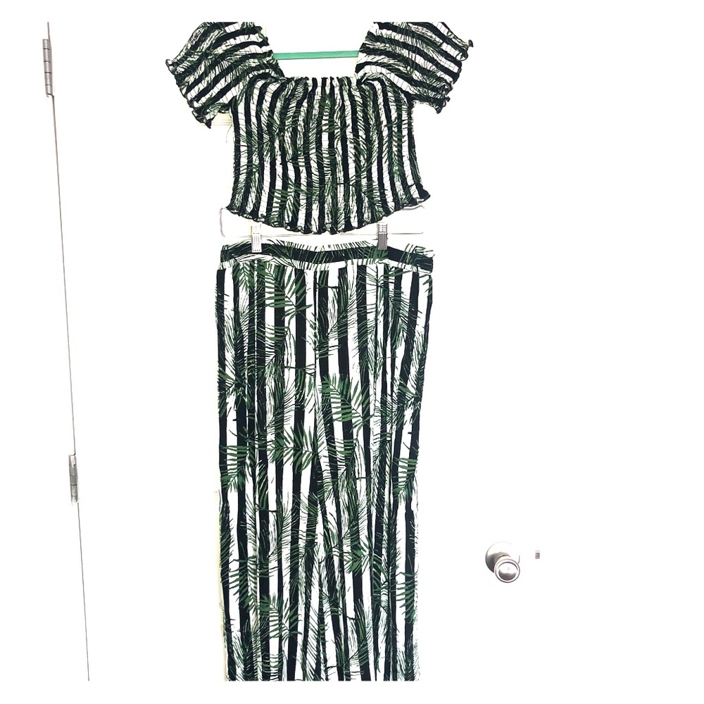 Two- piece set